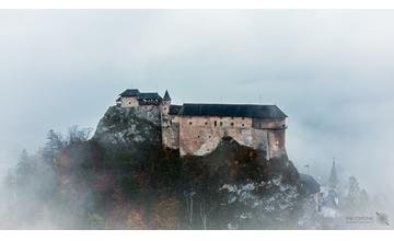 FOTO: Letecké zábery Oravského hradu