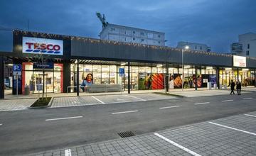 FOTO: Otvorenie novej obchodnej galérie v Kysuckom Novom Meste