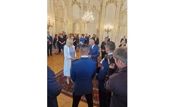 FOTO: Ocenení žilinskí hasiči na audiencii v prezidentskom paláci