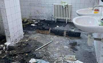 FOTO: Následky ničivého požiaru v ružomberskej nemocnici