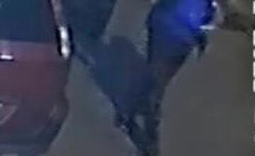 FOTO: Polícia hľadá týchto mužov v súvislosti s krádežou pokladničky v herni v Žiline