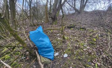 FOTO: Neuveríte, čo všetko sa vyzbieralo pri čistení vodného diela v Žiline