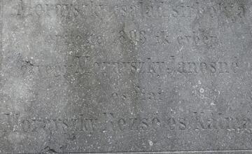 FOTO: Začala sa záchrana jedinej hrobky na Kysuciach