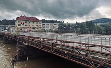 FOTO: Most v Čadci zbúrajú a postavia nový. Cestári pripravujú obstarávanie