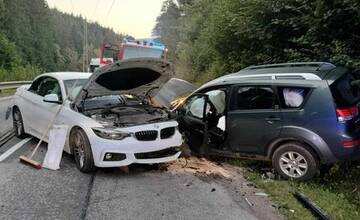 FOTO: Nehoda dvoch vozidiel v Turci so zranením