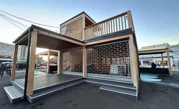 FOTO: Tržnica v Žiline je aj po roku stále prázdna