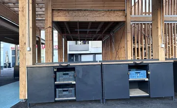 FOTO: Tržnica v Žiline je aj po roku stále prázdna