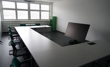 FOTO: Otvorenie nového školiaceho centra v Schaeffler Kysuce