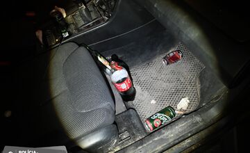 FOTO: Nehoda na Kysuciach, ktorú spôsobil opitý vodič