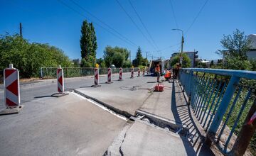 FOTO: Oprava mosta v Závodí