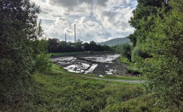 FOTO: Jazero pri Celulózke v Žiline zíva prázdnotou