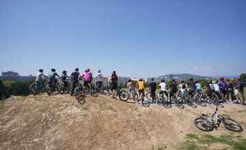 FOTO: V Žiline otvorili Jumpzone pre milovníkov adrenalínu