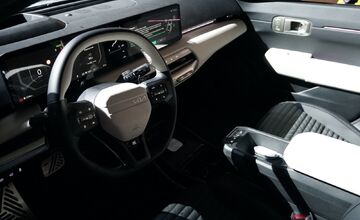 FOTO: Kia predstavila nové elektrické auto