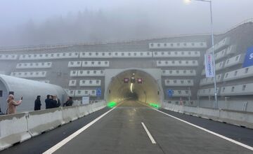 FOTO: Slávnostné otvorenie tunela Višňové