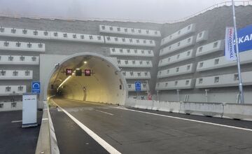 FOTO: Slávnostné otvorenie tunela Višňové