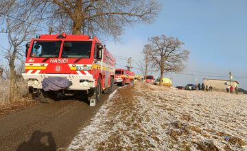 FOTO: Výbuch plynovej bomby na Kysuciach zranil muža
