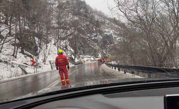 FOTO: Nehoda pod Strečnom