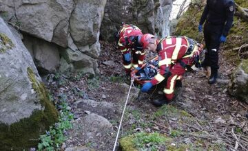 FOTO: Tragédia vo Vyšnokubínskych skalách: V rokline našli telo bez známok života