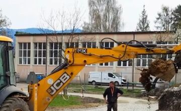 FOTO: Škola na Hlinách v Žiline mení športoviská: Pribudne multifunkčné ihrisko aj nový ovál