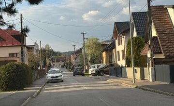 FOTO: Jednosmerky v Závodí vyvolali spor: Obyvatelia spísali petíciu