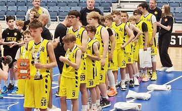 FOTO: Basketbalisti MBK Žilina sa stali vicemajstrami Slovenska. Domáci turnaj priniesol silné emócie