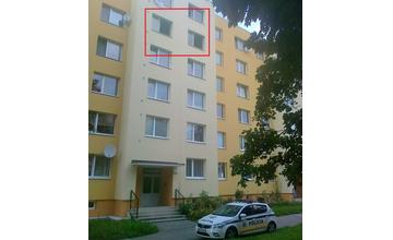 Na Vlčincoch sa žena pravdepodobne pokúsila spáchať samovraždu