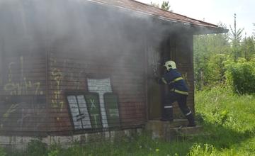 Požiar holubiarskej chaty v Trnovom 24.mája 2014